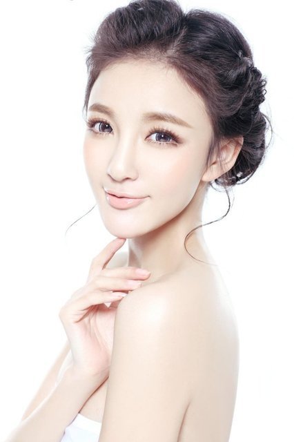 中国湖南衡阳女演员刘雨欣大展本色的诱惑图片 中国湖南衡阳女演员刘雨欣大展本色的诱惑图片