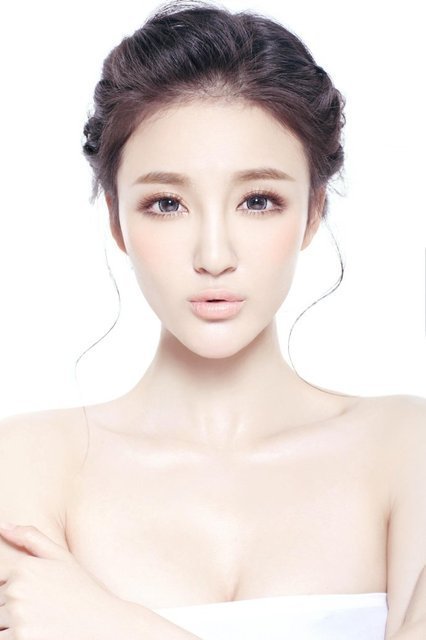 中国湖南衡阳女演员刘雨欣活力清纯俏皮写真高清图片图片