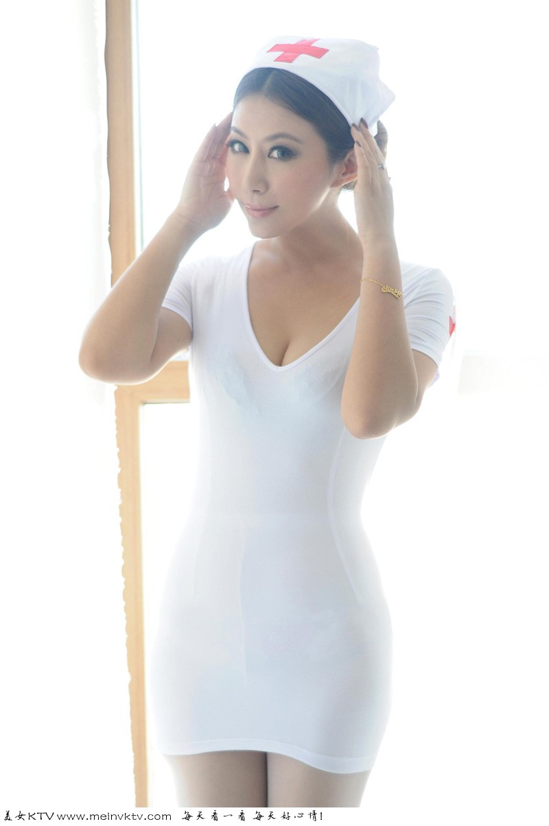 超火辣童颜小护士 上演女仆装诱惑写真图片 超火辣童颜小护士 上演女仆装诱惑写真图片