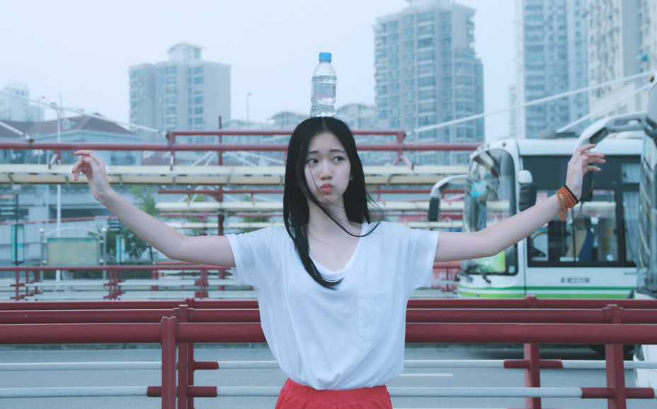 娃娃脸美女图片