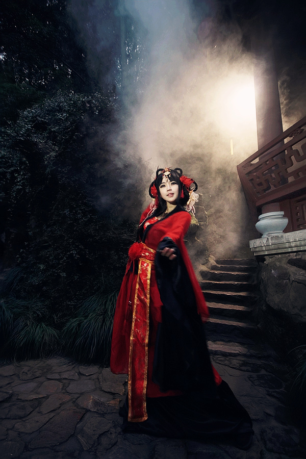 卡哇伊女孩装扮甜美性感小护士图片
