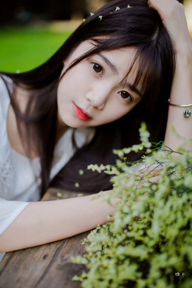 韩国性感美女裴秀智火辣身材魅惑写真图片图片