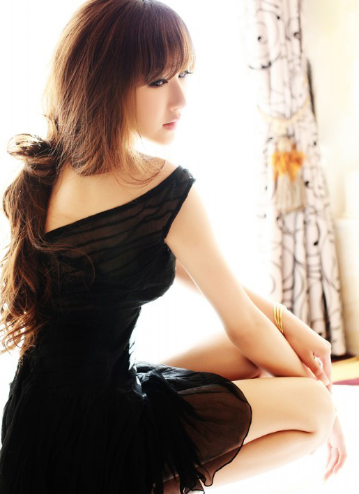 美女瑶瑶图片