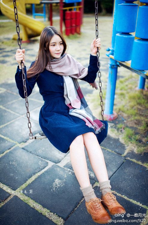 高清辽宁省鞍山古典唯美少女清晨阳光写真图片