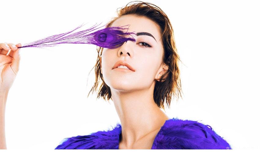 美女湿身图片