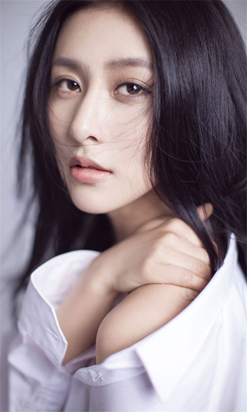 贾青性感美人靓丽写真集图片