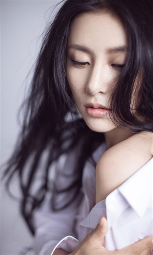 贾青性感美人靓丽写真集图片