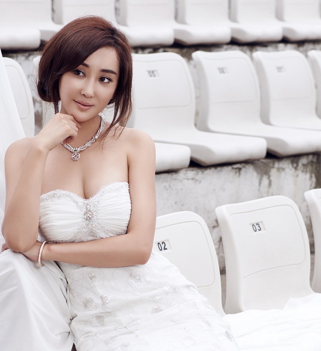 贾青复古质感大片性感妩媚尽显独特韵味写真图片图片