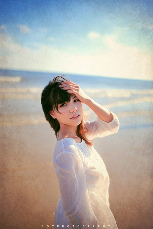 王丽坤浪漫婚纱写真图片 气质清新笑靥迷人图片