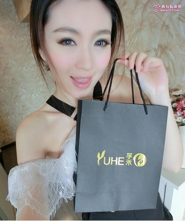有沟必火的卖萌女 自拍无敌图片 有沟必火的卖萌女 自拍无敌图片