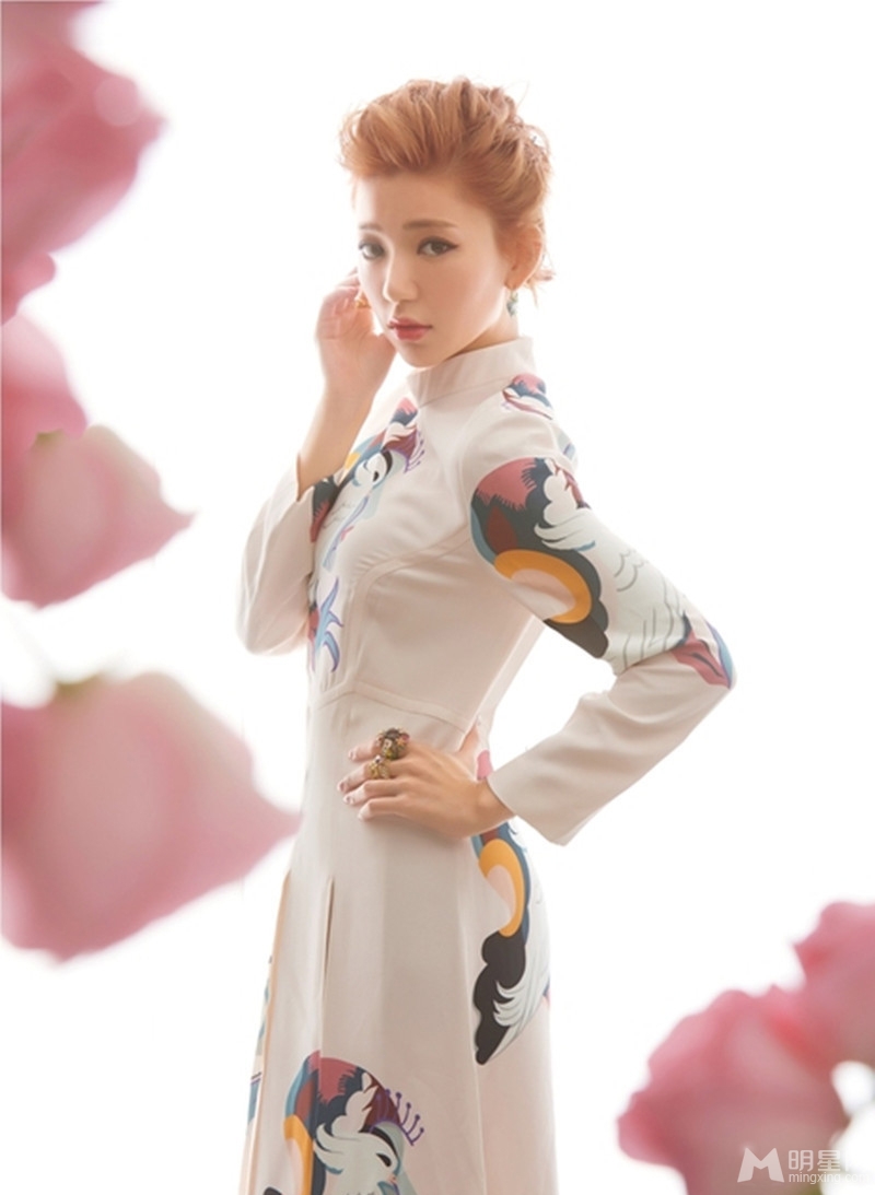 中国台湾流行乐女歌手、影视演员、平面模特郭雪芙写真甜美娇俏宅男倾倒图片