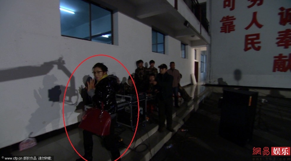 高清陕西省延安美女F杯潘春春蕾丝裙呼之欲出图片