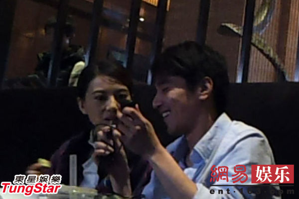 高清陕西省延安美女F杯潘春春蕾丝裙呼之欲出图片