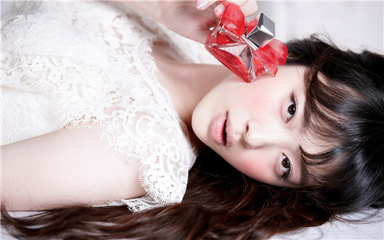 高清性感韩国釜山美女崔雪莉短发自拍写真图片图片