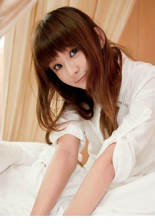 清纯mm 白色衬衫唯美写真图片