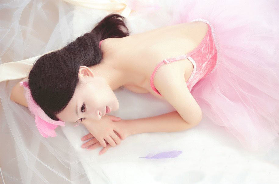 CJ网易展台上梦幻爱作战COSPLAY图片
