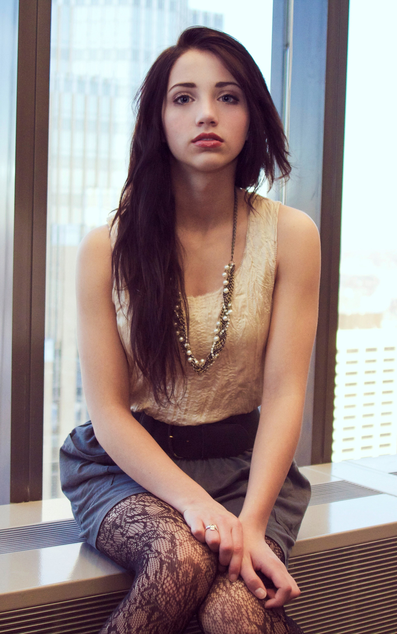 精选欧美美女图片性感唯美长发美女户外写真集图片 精选欧美美女图片性感唯美长发美女户外写真集图片