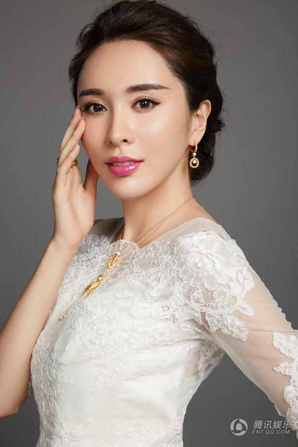 歌手陈庆聪豪华婚礼 百辆豪华婚车接新娘图片
