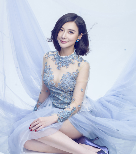 熊乃瑾蕾丝透视装诱惑女神风范唯美时尚性感写真图片图片