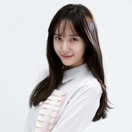 高颜值黄金分割比例脸型养眼美女高清艺术写真图片合集图片