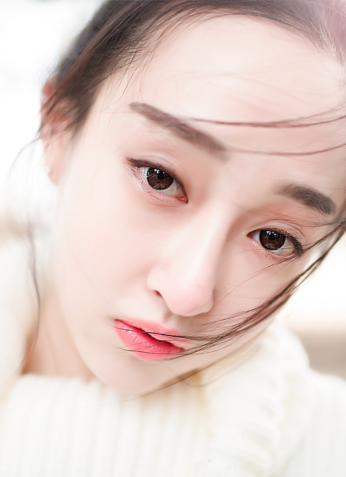 欧美艺术性感再展夹手机绝学喷血诱惑图片合集图片