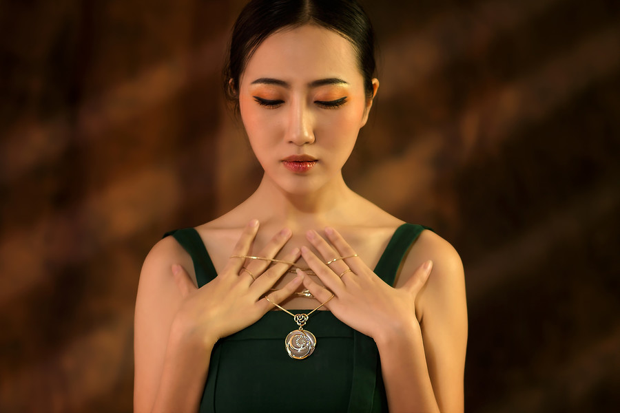gogo大胆人体艺术图片