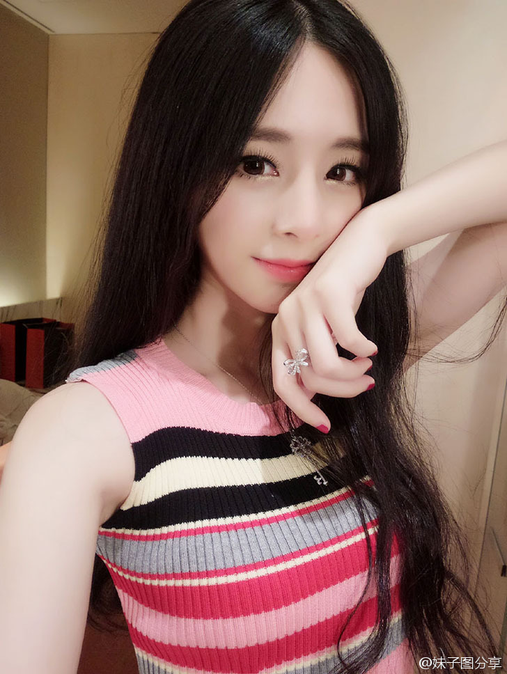 摆拍照片图片