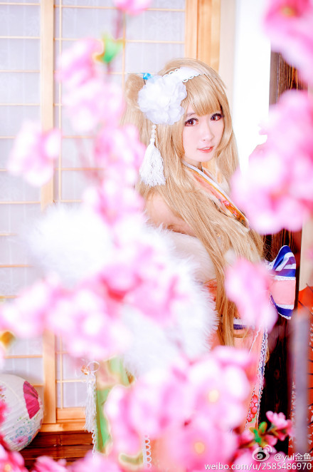 可爱女星徐娇cosplay性感兔女郎写真图片