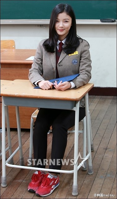 韩国首尔女演员金裕贞清纯少女写真图片图片