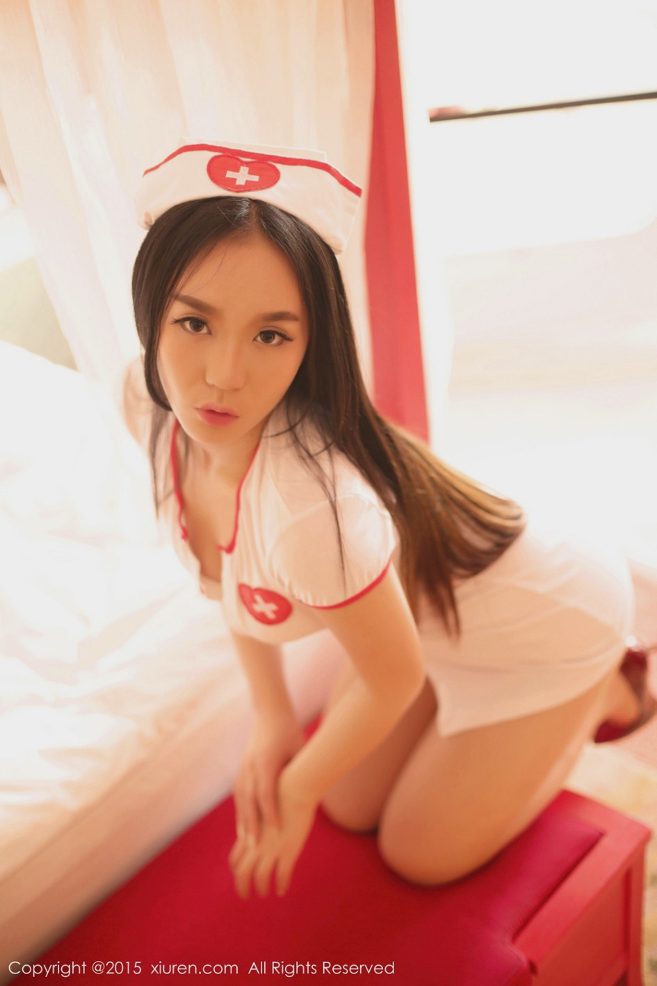 卡哇伊女孩装扮甜美性感小护士图片