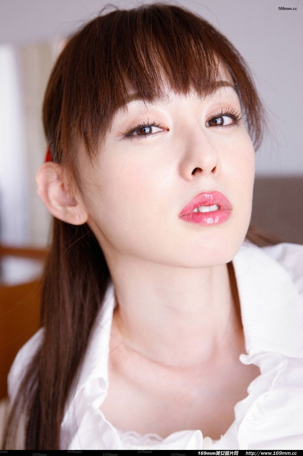 流鼻血极致长腿美女秘书酒店超短裙黑丝袜高跟诱惑图片集（二）图片