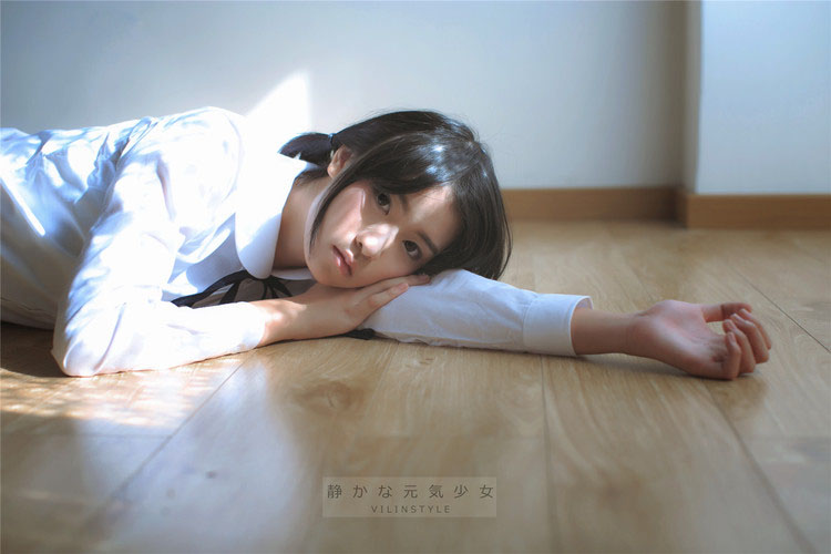 高清美女模特喷鼻血！AKB48“女王”小嶋阳菜拍写真集《怎么办？》(图)图片