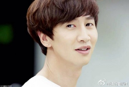 高清韩国京畿道南扬州男明星Runningman李光洙和金钟国丫土豆广告高清图片图片