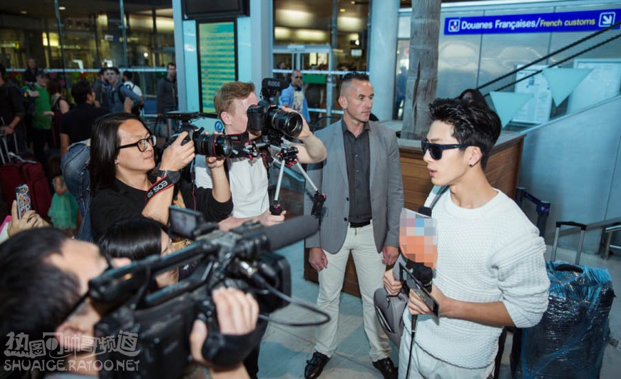 中国内地影视男演员井柏然写真图片桌面壁纸第一辑图片