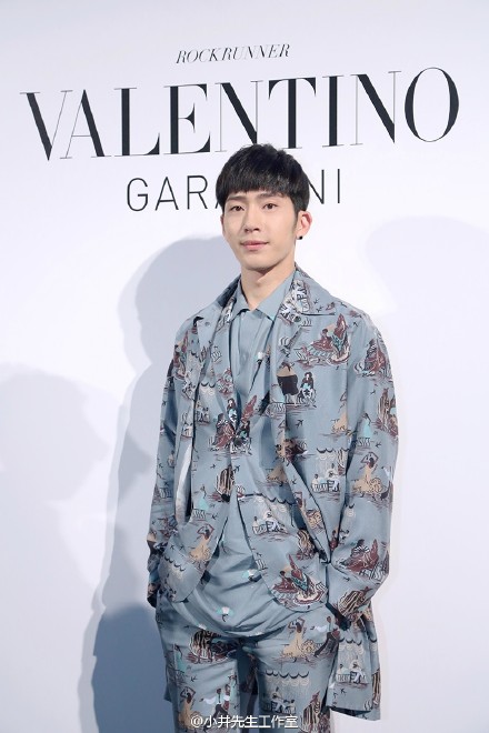 中国内地影视男演员井柏然帅气时尚高清写真桌面壁纸图片