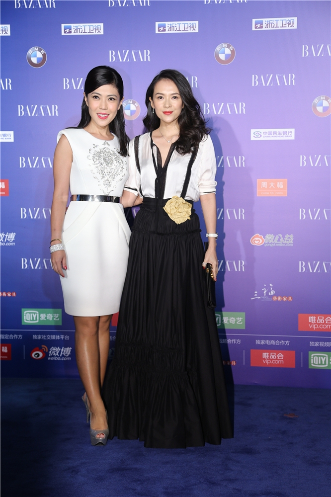 章子怡图片章子怡最新时尚封面图片 恋情甜美人比花娇图片