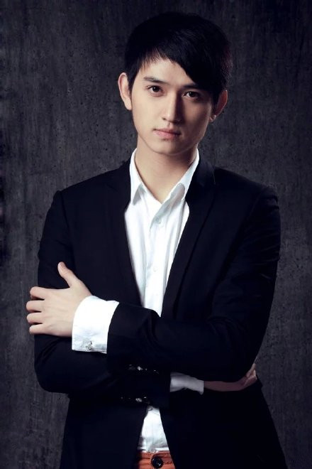 电视剧花千骨杀阡陌演员马克本人照自拍照和TY截图图片