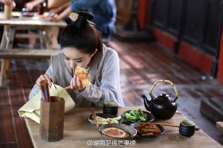 电视剧花千骨东方第一暖男张丹峰东方彧卿剧照图片高清下载图片
