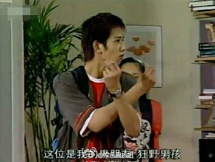 黄晓明电视剧图片《锦绣缘》黄晓明剧照图片 陈乔恩陷三角恋图片