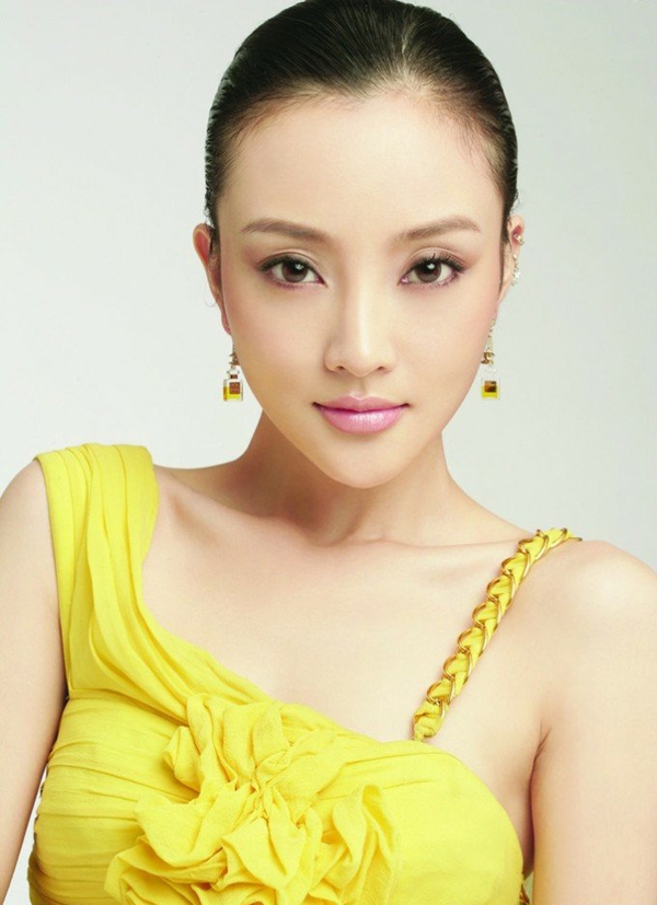 李小璐绝美靓丽写真惹火撩人图片