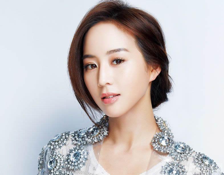 高清中国台湾影视女演员张钧甯时尚性感写真高清桌面壁纸图片