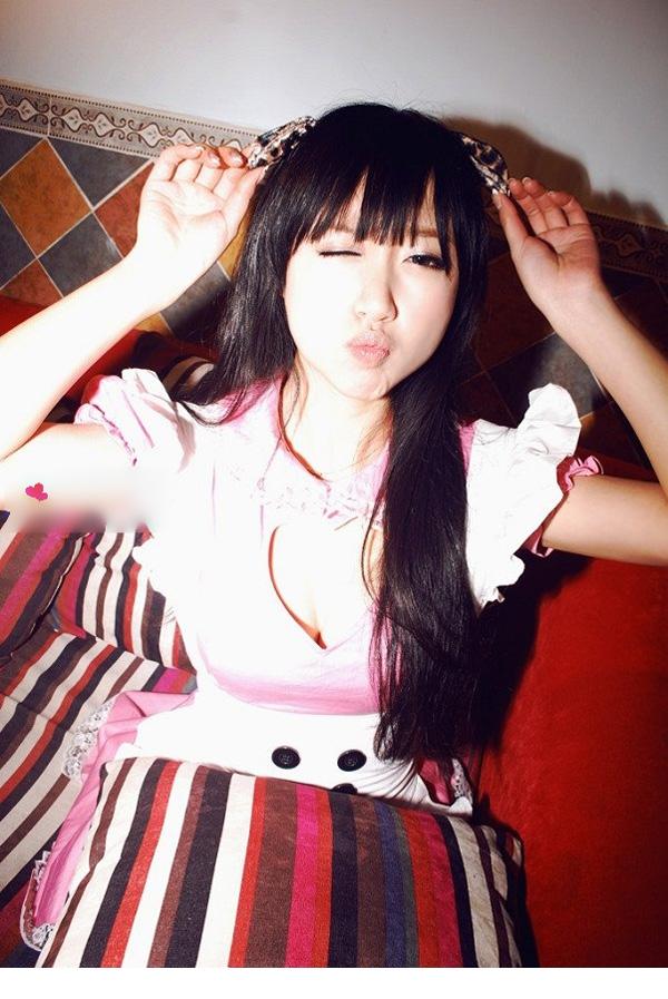 中国内地影视女演员林源黑色西装魅力写真图片图片