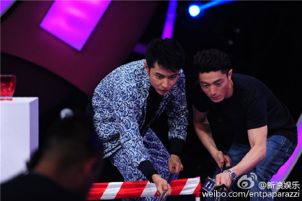黄晓明电视剧图片《锦绣缘》黄晓明剧照图片 陈乔恩陷三角恋图片