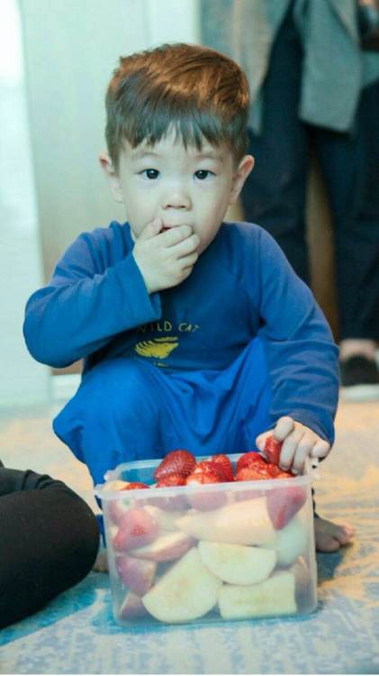 中国内地影视黑龙江密山男演员高伟光成熟魅力夏日写真大片图片