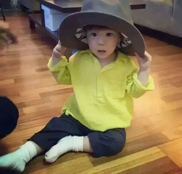 中国内地影视黑龙江密山男演员高伟光成熟魅力夏日写真大片图片