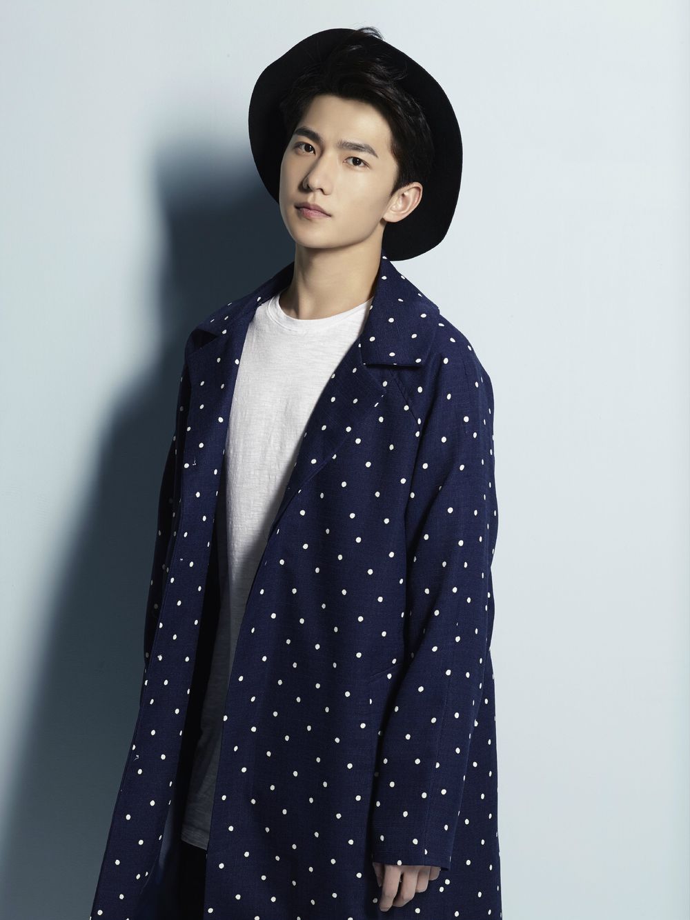 中国内地安徽合肥影视男演员杨洋icon写真图大全杨洋150909生日写真图图片