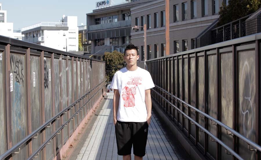 陈冠希休闲装扮亮相某活动 否认拍电影还债图片图片