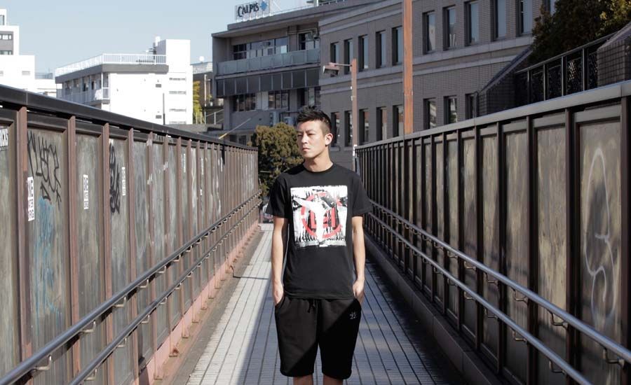 陈冠希休闲装扮亮相某活动 否认拍电影还债图片图片