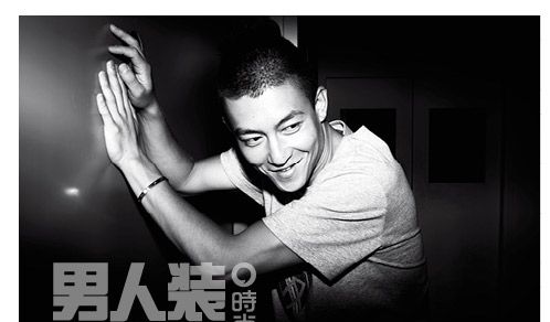 陈冠希前女友黄榕泳衣拍广告秀图片 性感迷人图片