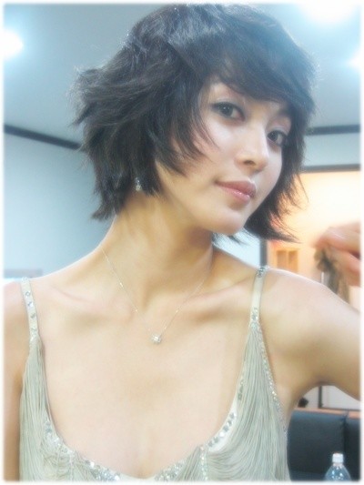 王丽坤性感写真图片曝光 俏丽短发高贵冷艳图片